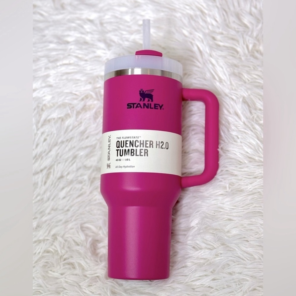 Stanley Tumbler Fuchsia QUENCHER H2.0 FLOWSTATE 40 OZ